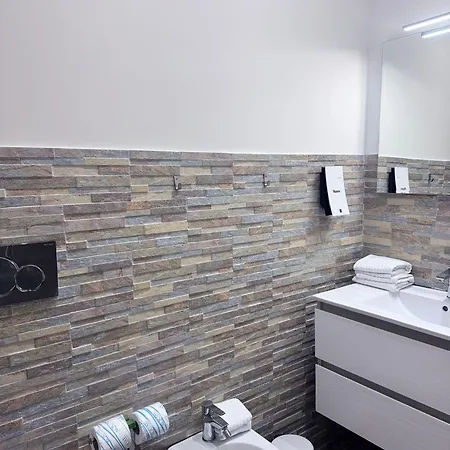 Affittacamere Irooms Campo Dei Fiori 4*