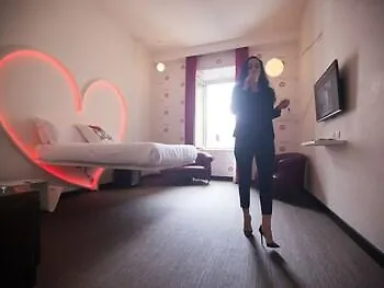 Πανσιόν Magenta Campo Dei Fiori 4*