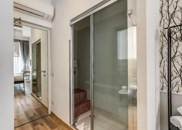 Magenta Campo Dei Fiori 罗马