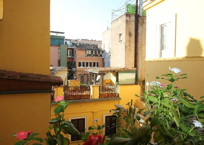 Magenta Campo Dei Fiori 罗马