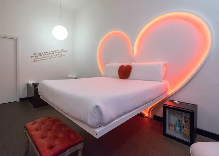 招待所 Magenta Campo Dei Fiori 4*